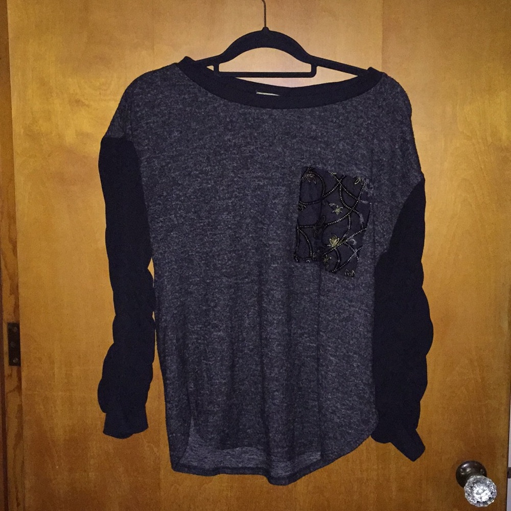 Beautiful Women’s Top